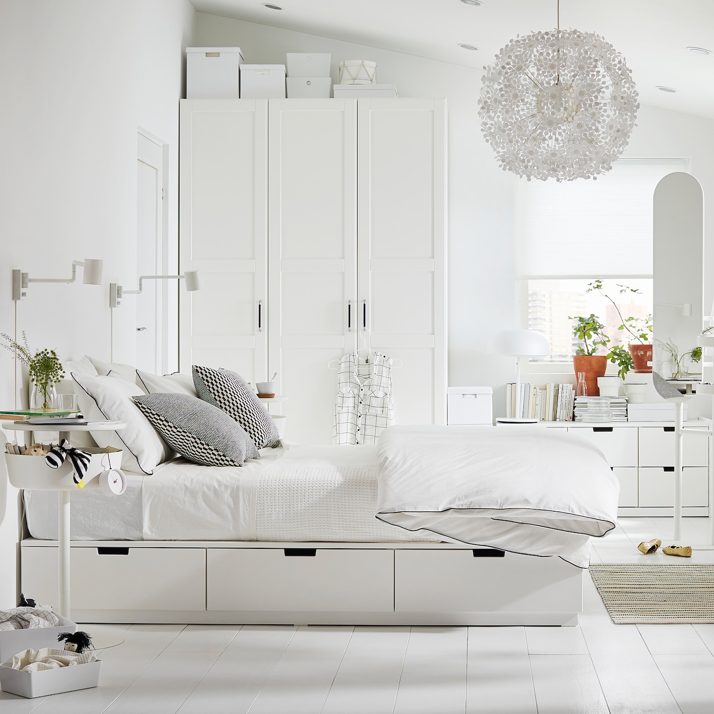 White Furniture: The Perfect Companion for a Neutral Home Decor