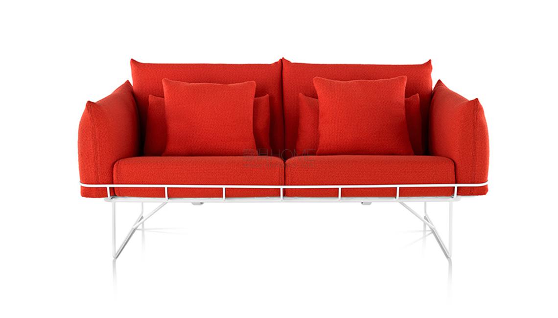 Red Sofa Pairings: A Stunning Gallery of Sofa Cushion Designs