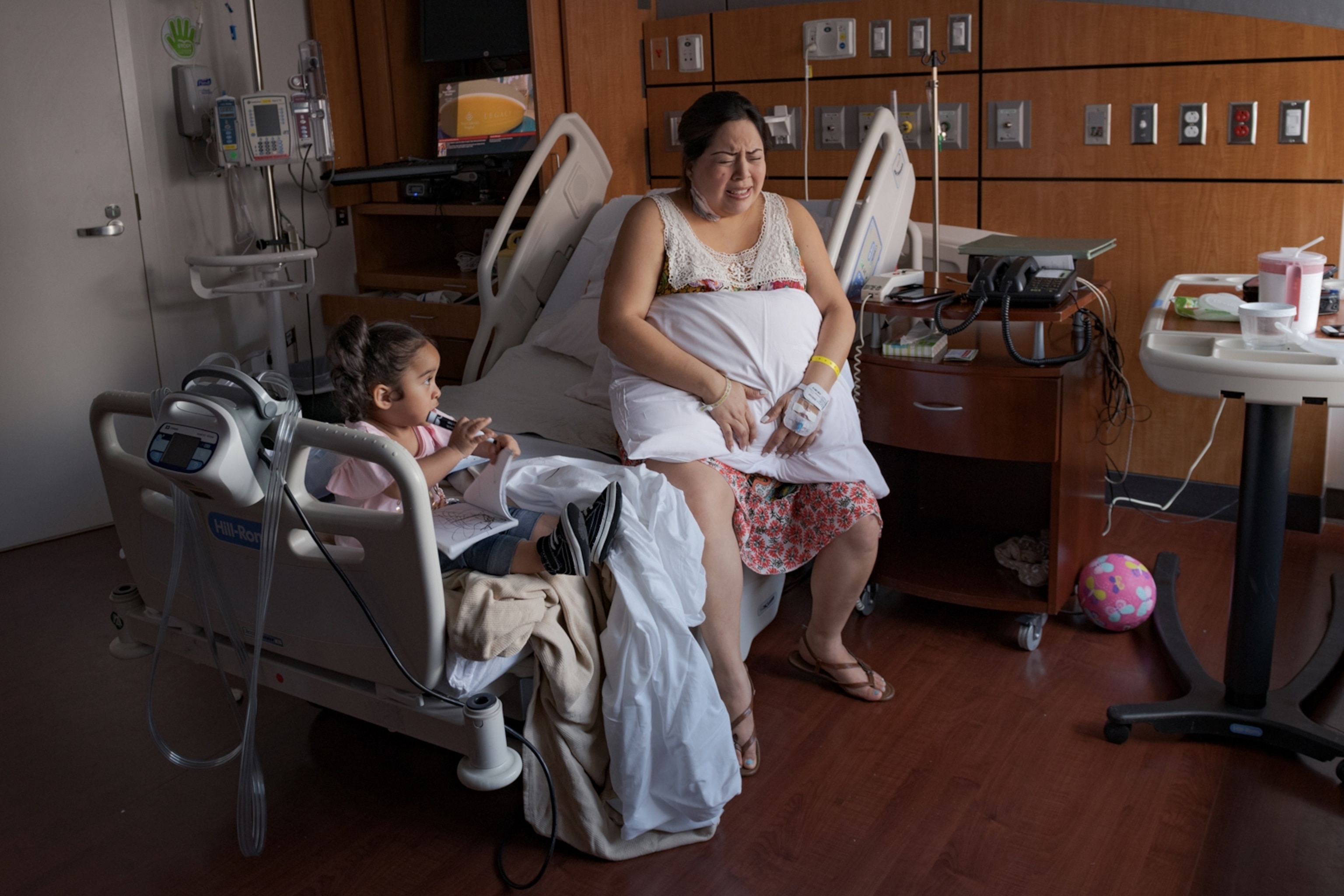 Title: Proper Posture for Pregnant Women when Sitting on a Sofa