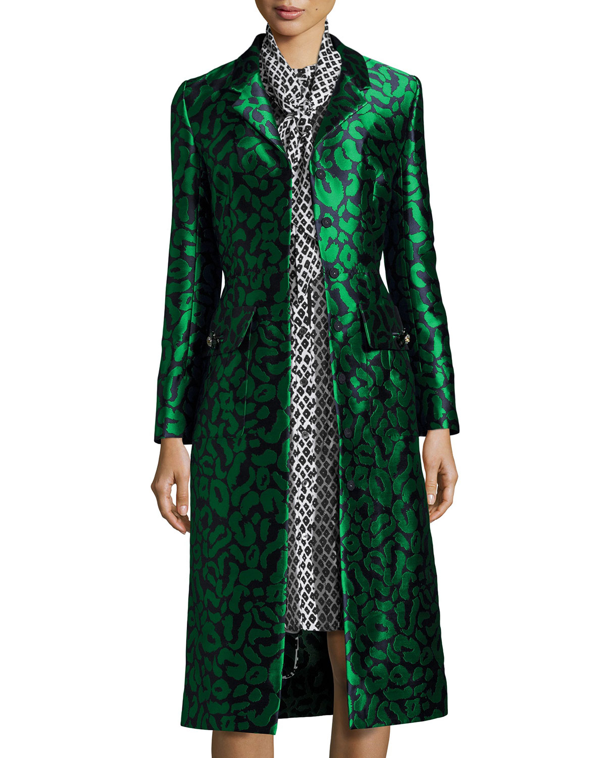 Title: The Unique Charm of Green Cashmere Coat