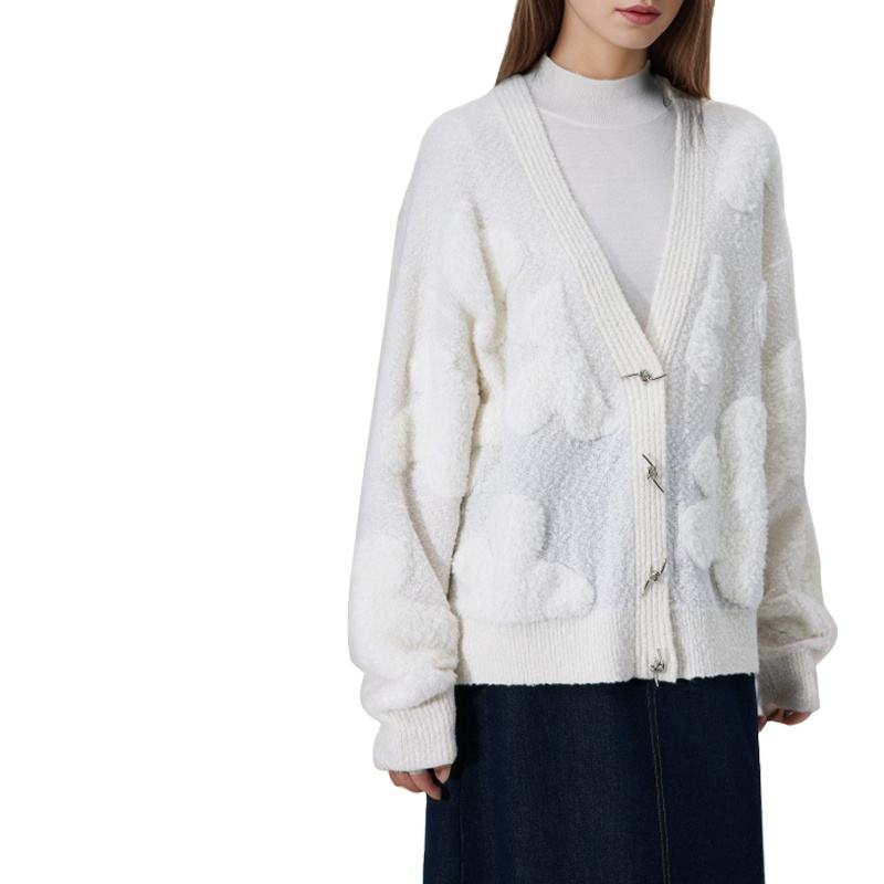 Title: The Unique Charm of Pure Goat Cashmere Sweater