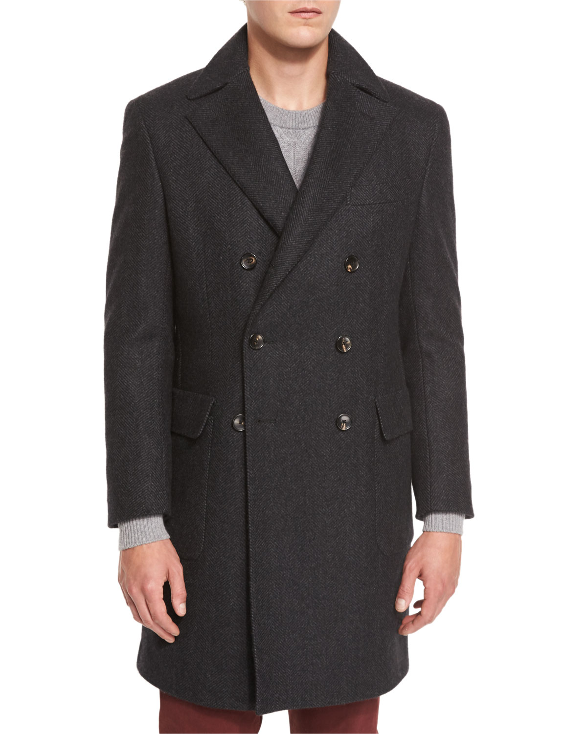 Baicheng Cashmere Coat: A Fashionable and Warm Winter Choice