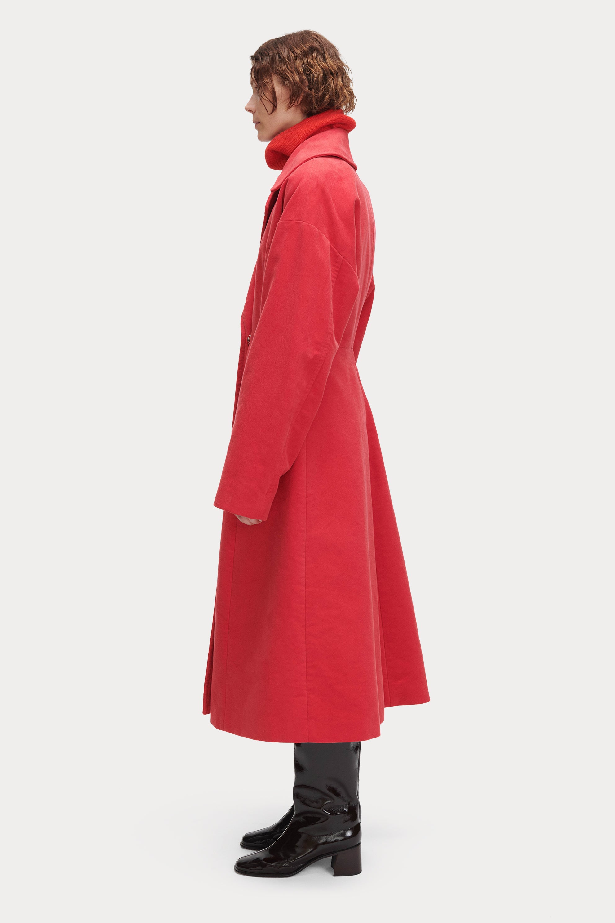 Title: The Ultimate Guide to Red Cashmere Coat Outfits