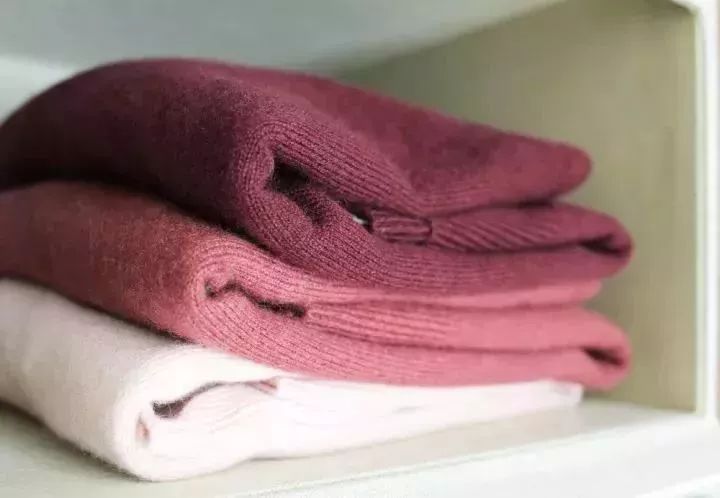 Is Hand Washing Cashmere Sweaters Allowed?