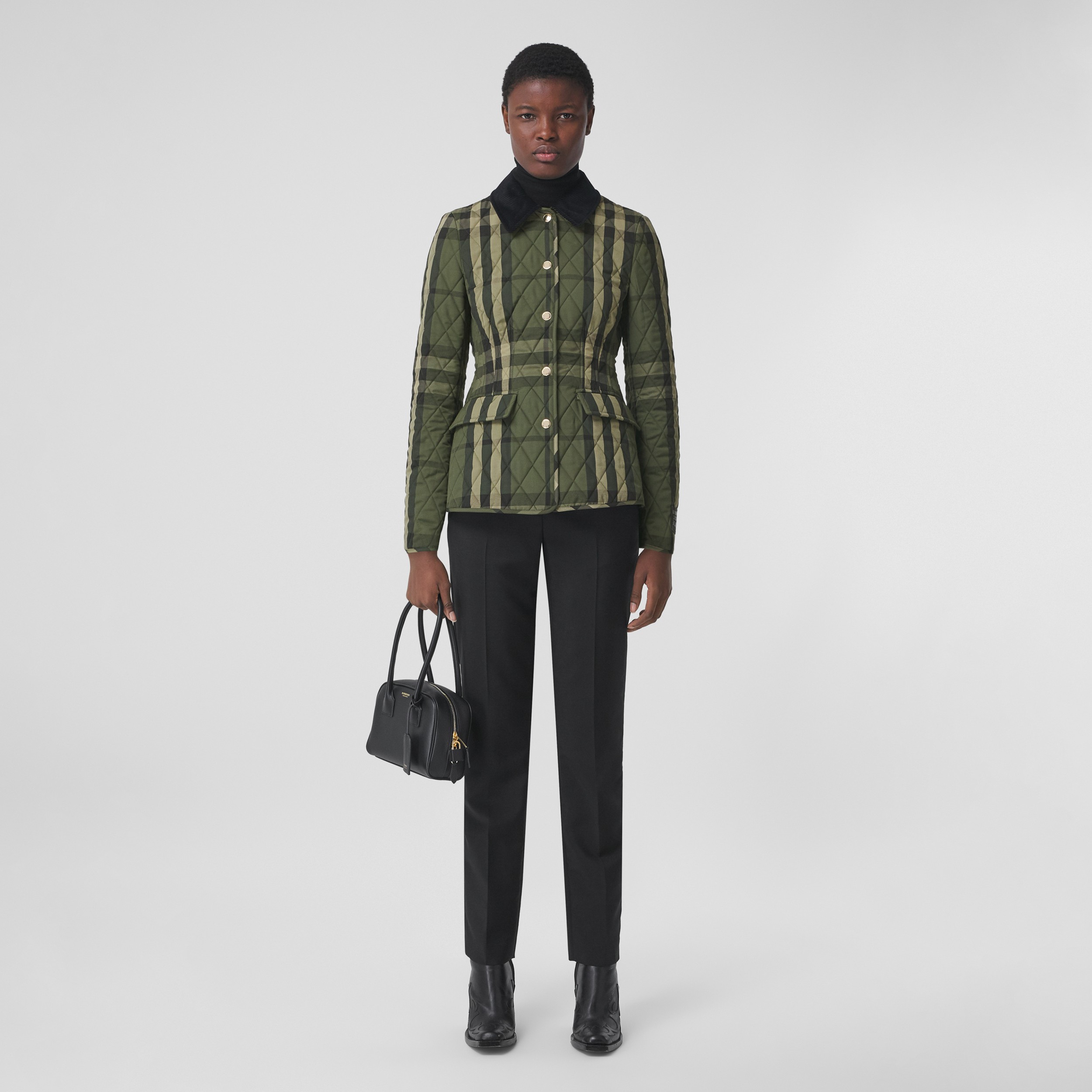 Title: The Ultimate Guide to Burberry Cashmere Coats for Women