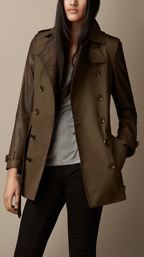 Title: The Ultimate Guide to Burberry Cashmere Coats for Women