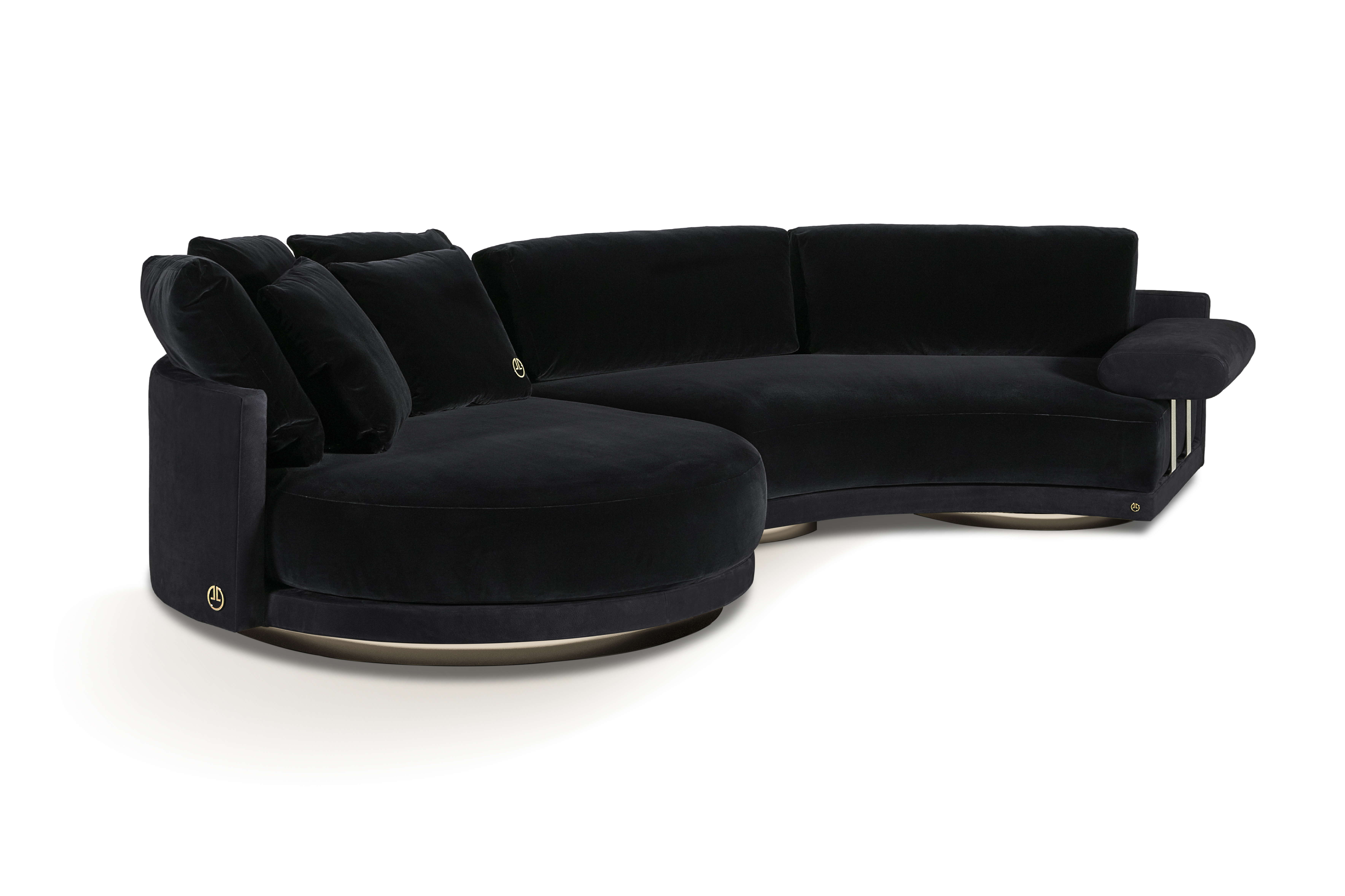 Title: Luxurious Leather Sofa Brands