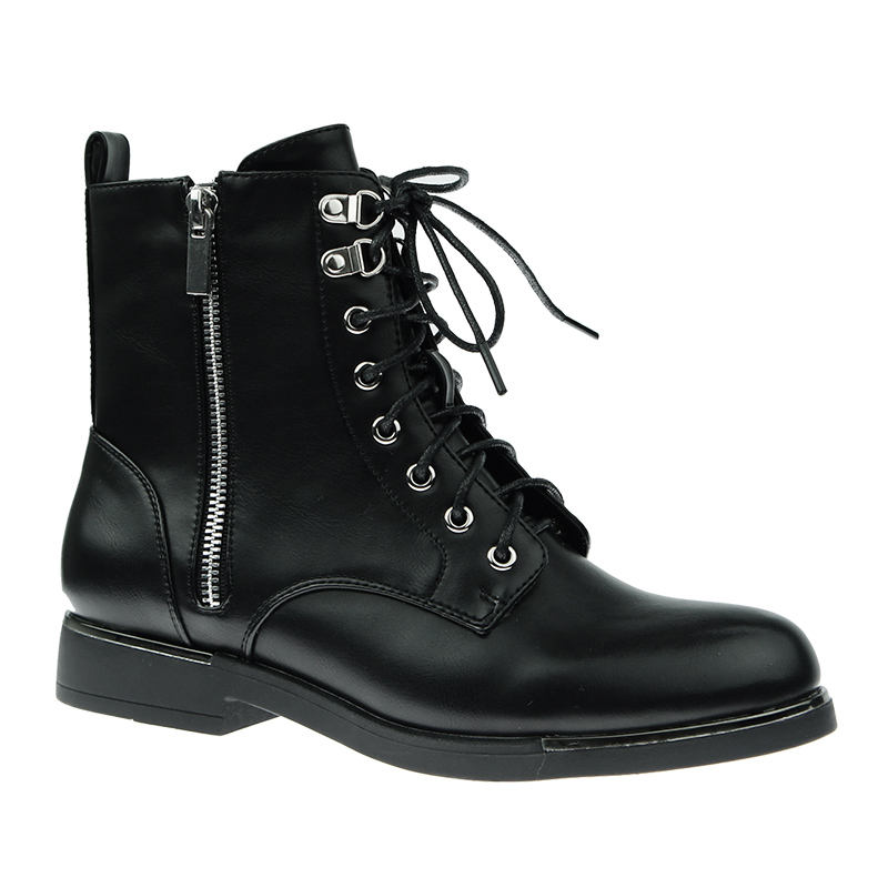 Title: Gentlemens Real Leather Martin Boots: A Fashion Statement