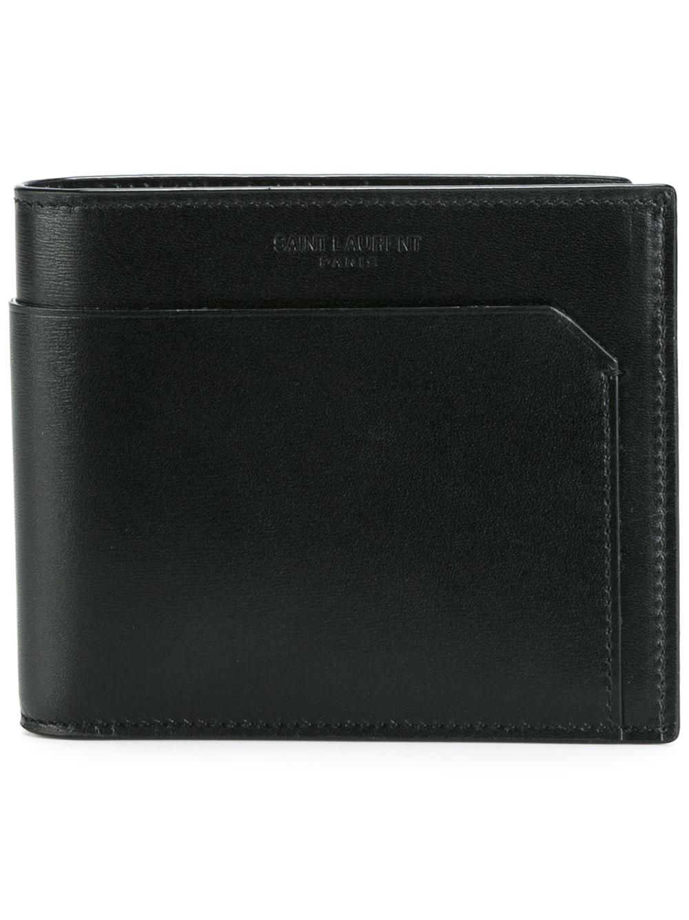 Title: Gentlemen’s Leather Wallet: The Ultimate Fashion Accessory