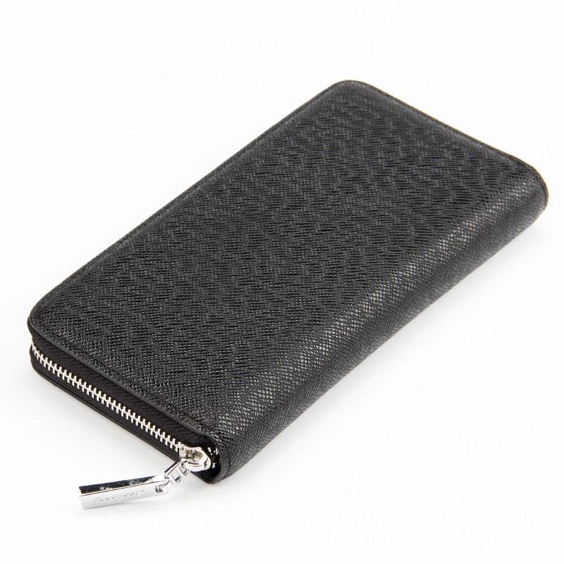 Title: Gentlemen’s Leather Wallet: The Ultimate Fashion Accessory