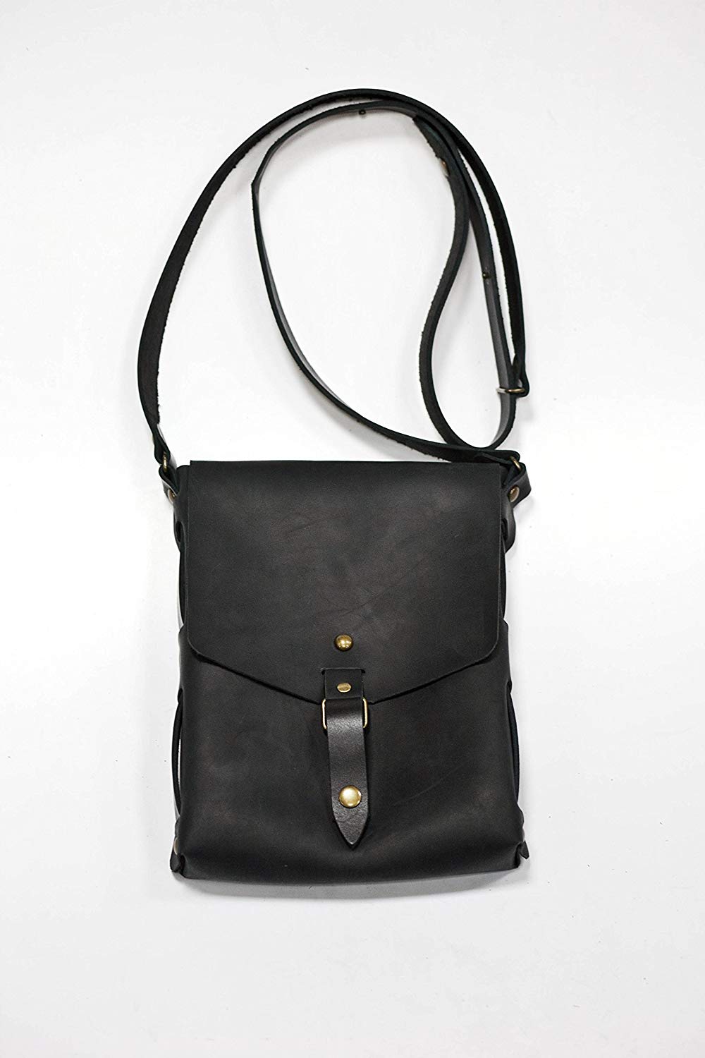 Title: The Unique Charm of Genuine Leather Crossbody Bags