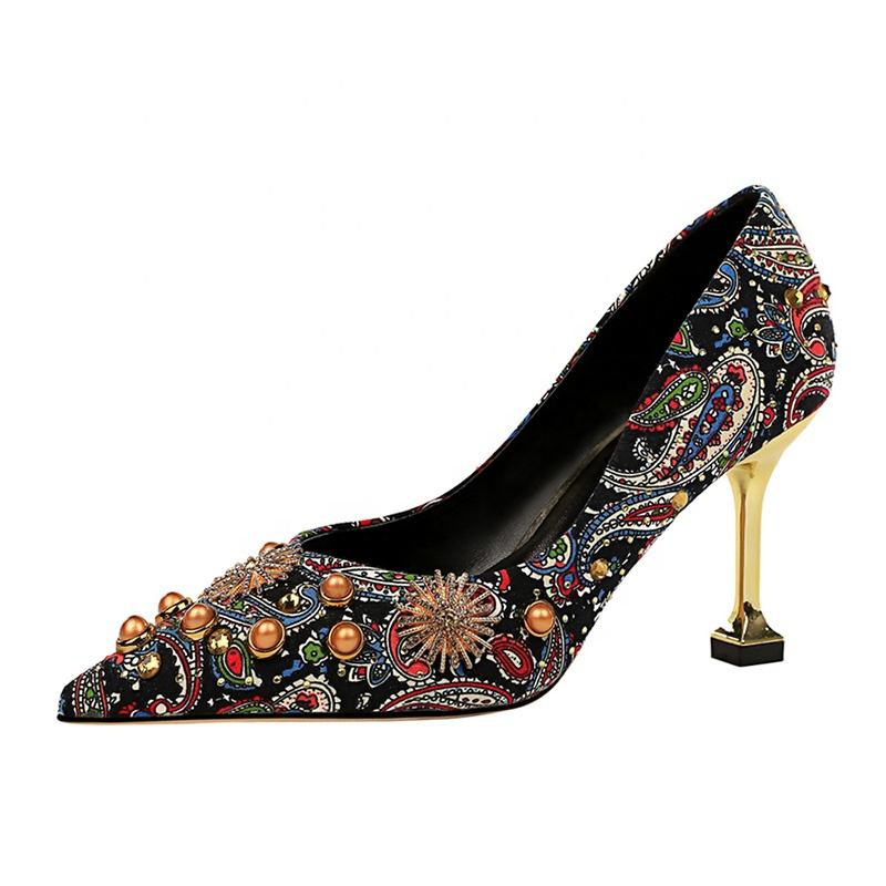 Title: Ethnic-Style Womens Shoes with Real Leather and Soft Soles