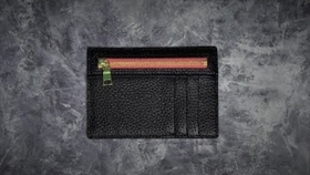 Title: Luxurious Leather Wallets: A Fashionable and Functional Accessory