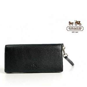 Title: Luxurious Leather Wallets: A Fashionable and Functional Accessory