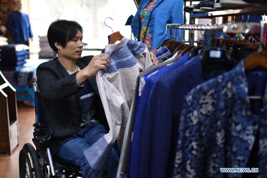 The Hangzhou Silk Quilt: A Traditional Craftsmanship