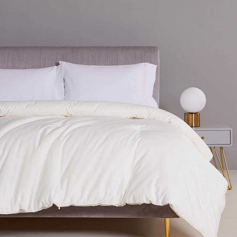 Title: The Authentic Silk Comforter: A Luxurious and Essential Bedside Companion