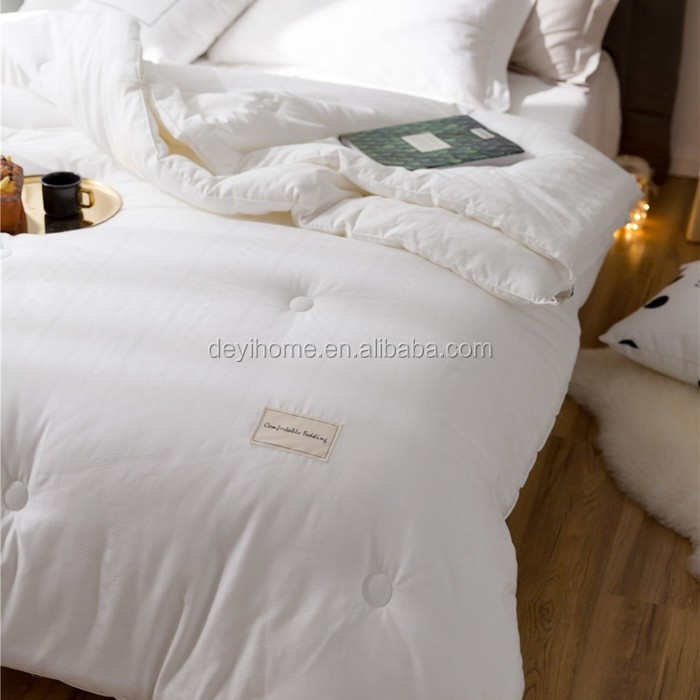 Title: When to Use a Silk Duvet - The Perfect Time for a Silk Bed Cover