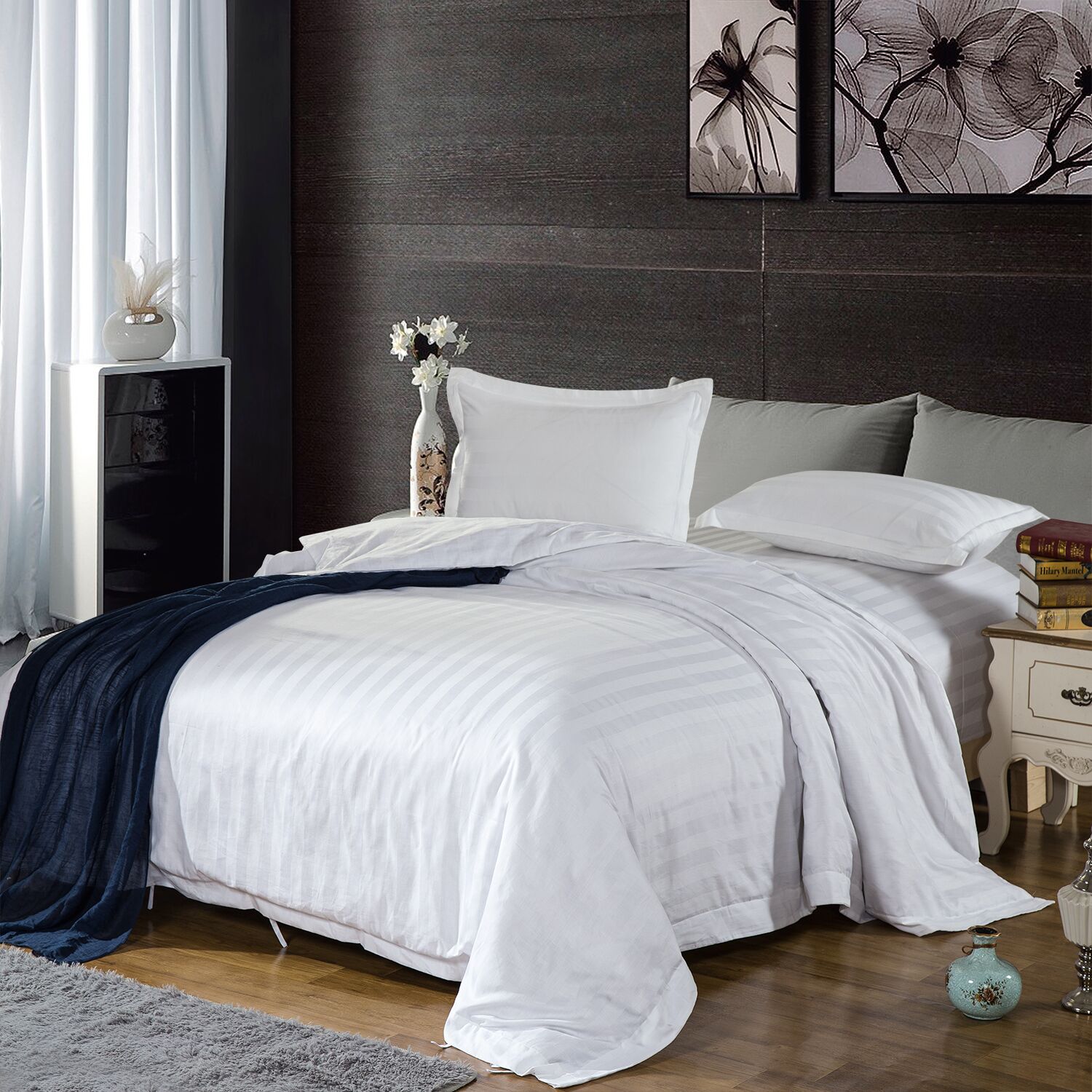 The Silk Bedspread: When to Use It?